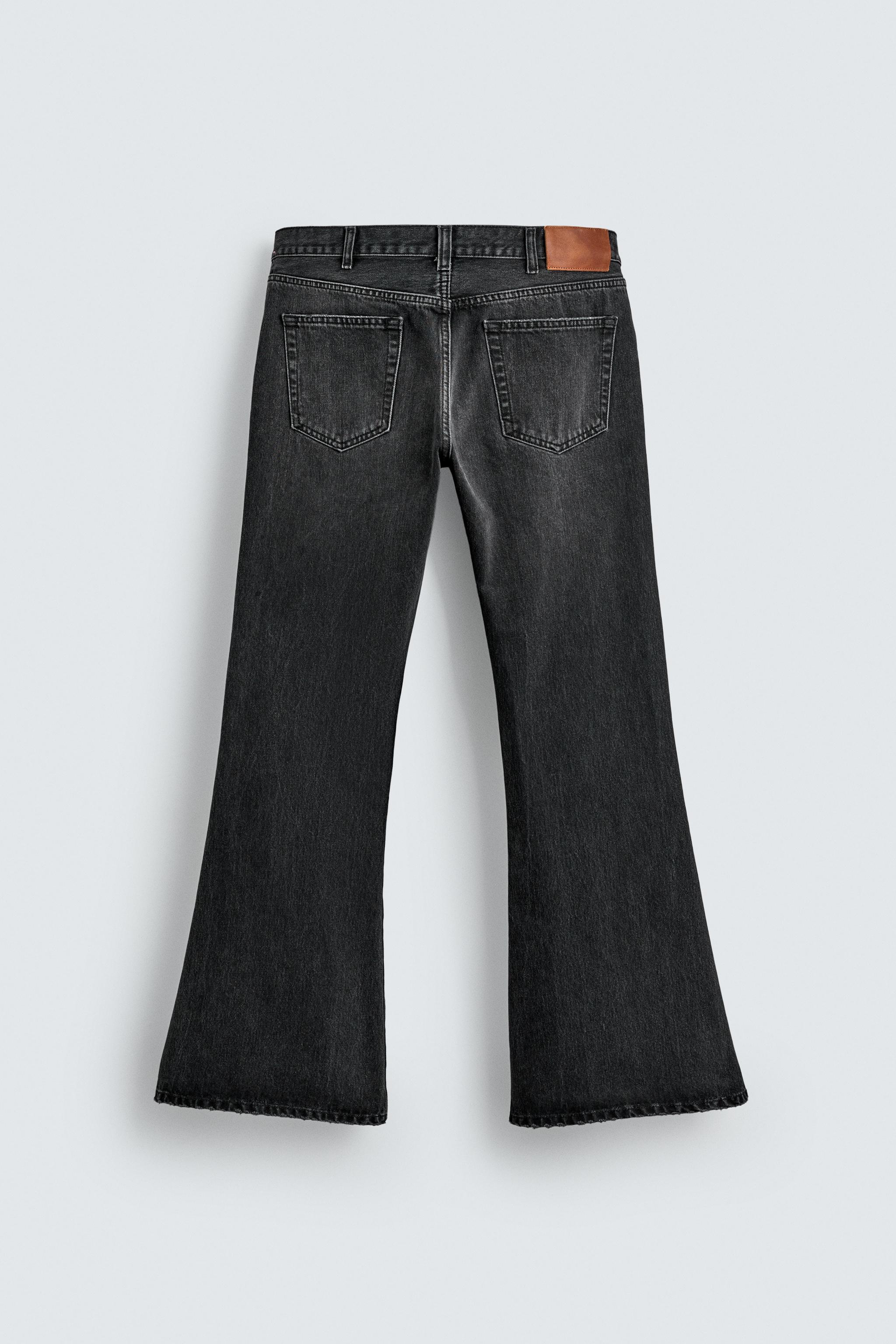 FLARE FIT JEANS